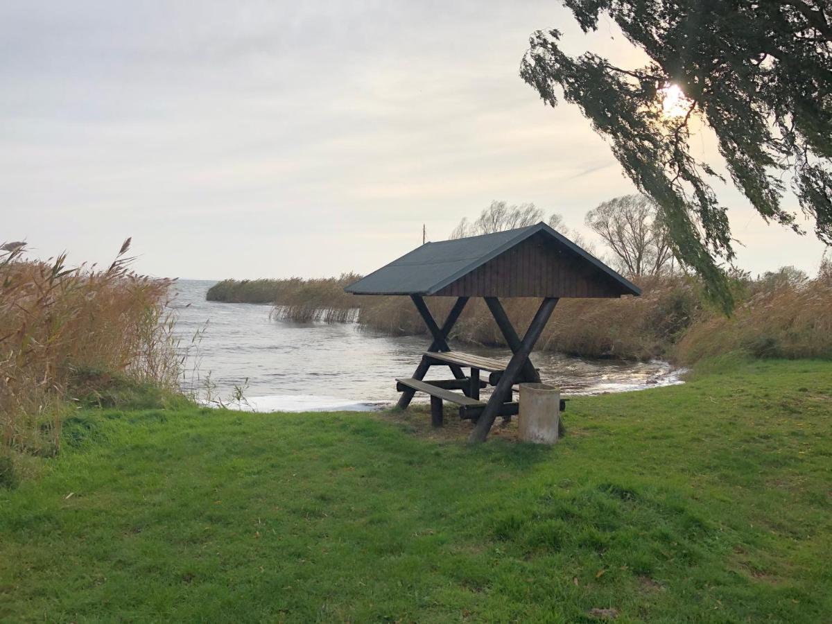 Refugium Raabenhorst Im Landhaus Am Haff Stolpe auf Usedom Luaran gambar
