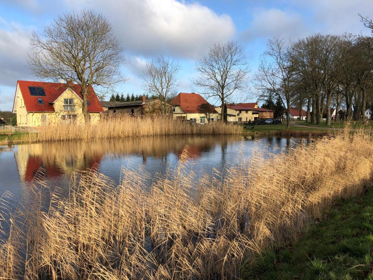 Refugium Raabenhorst Im Landhaus Am Haff Stolpe auf Usedom Luaran gambar